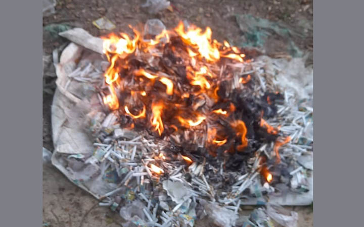 কক্সবাজারে নকল ব্যান্ডরোলযুক্ত আকিজ বিড়ি জব্দ